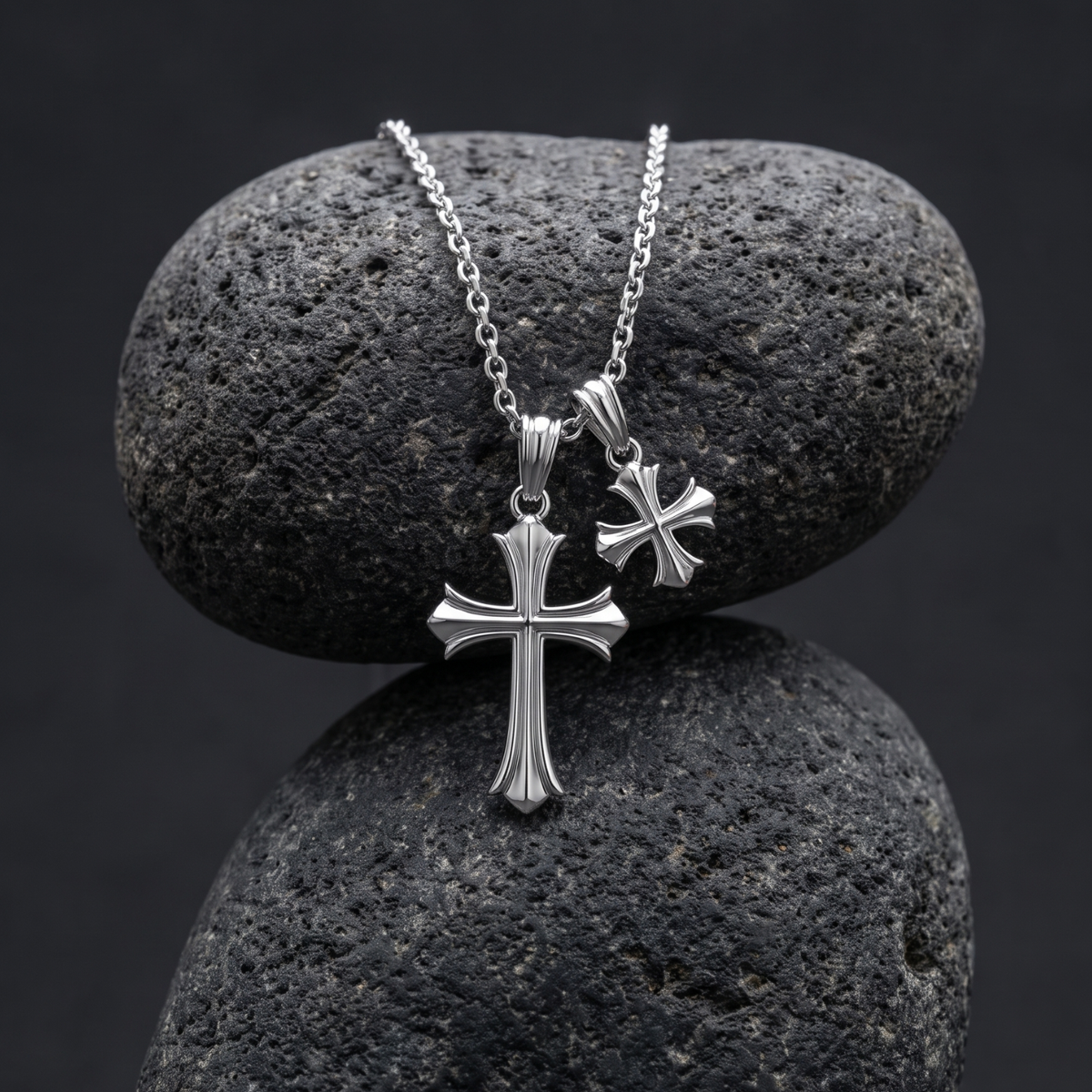 Sovereign Necklace