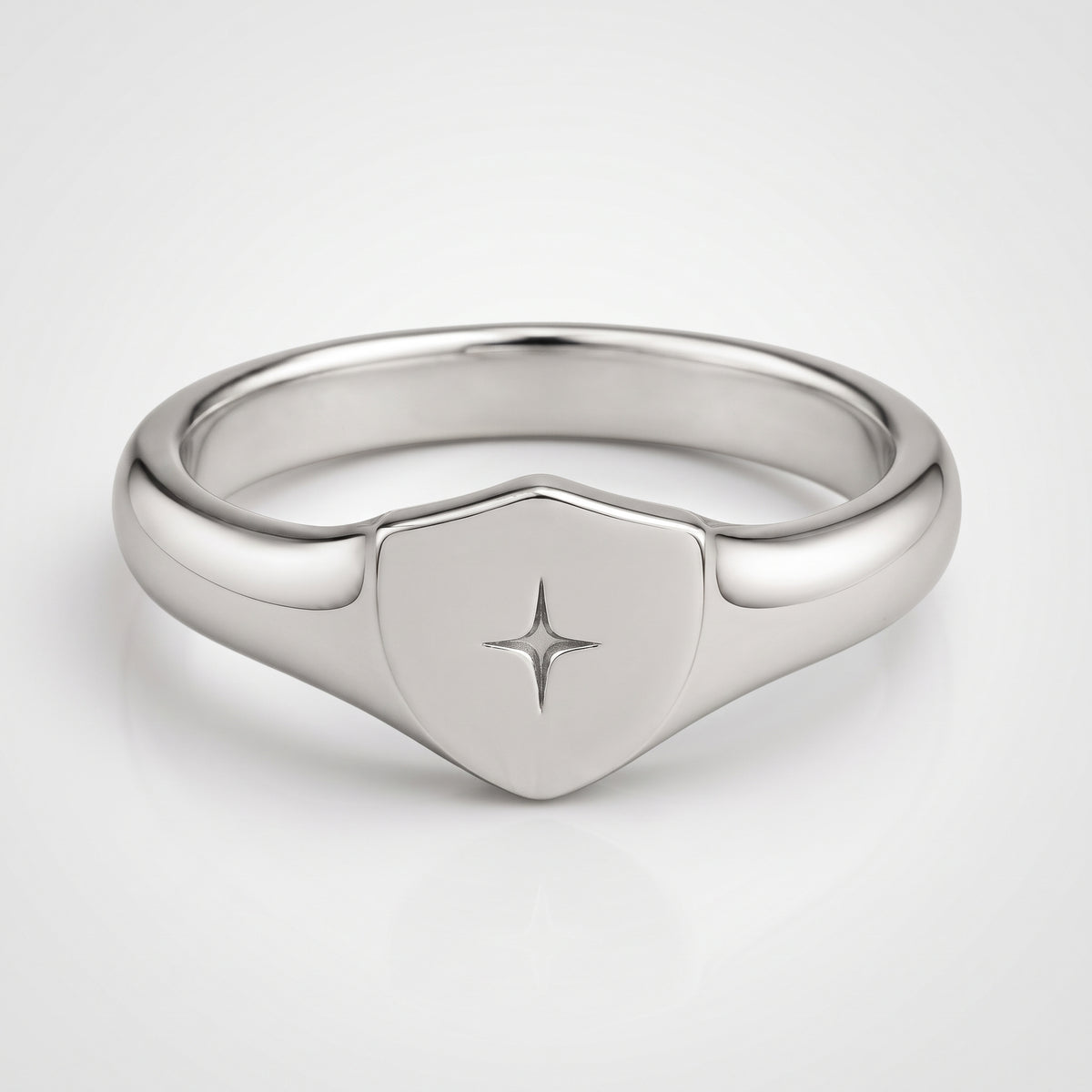 Crest Ring | Silver