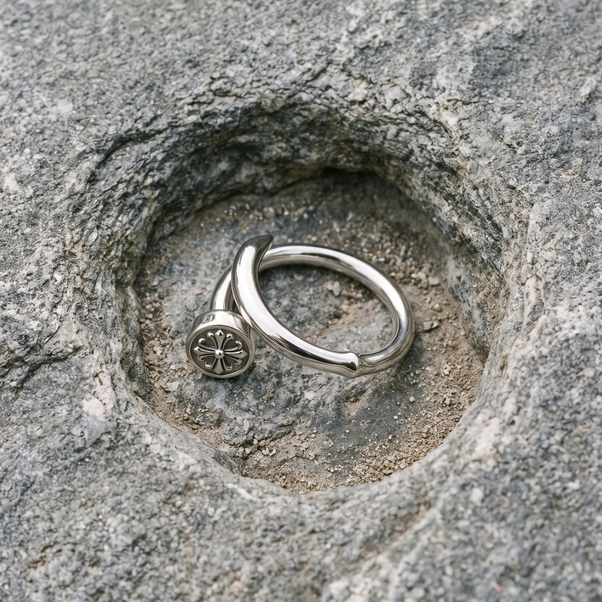 Holy Nail Ring | Silver