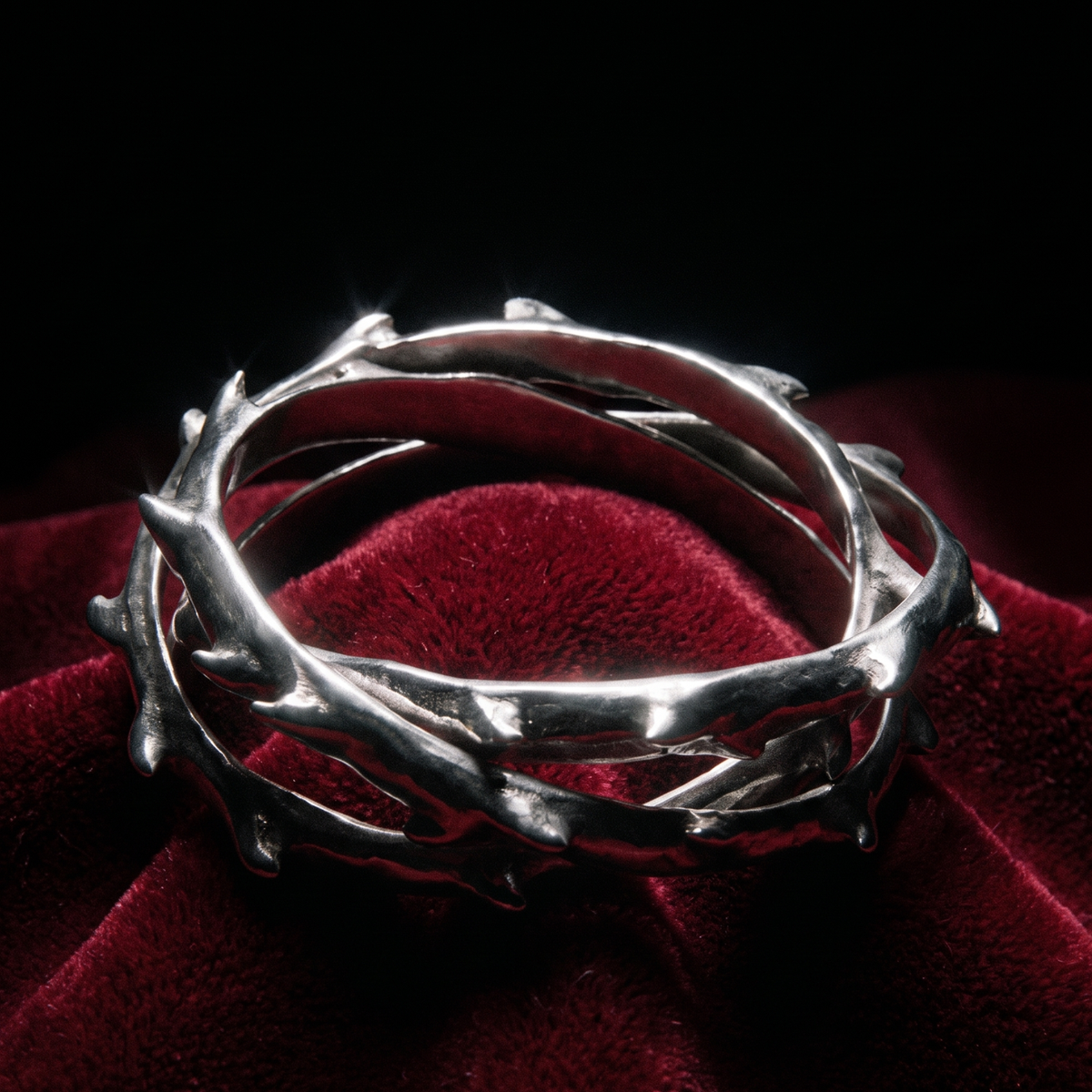 Saint Thorn Ring